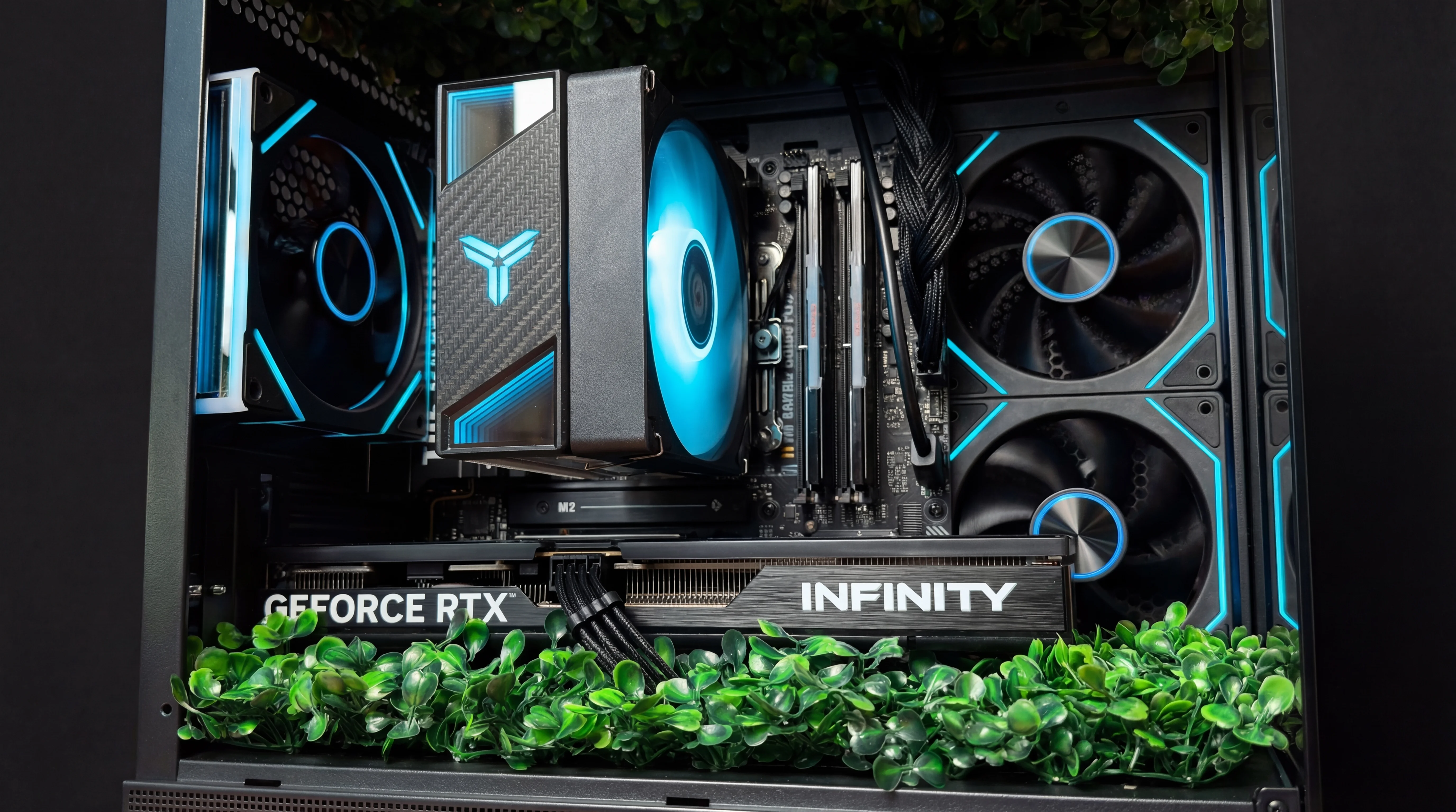 Фото сборки AMD Ryzen 7 7800X3D <br>+ RTX 5080 16GB
